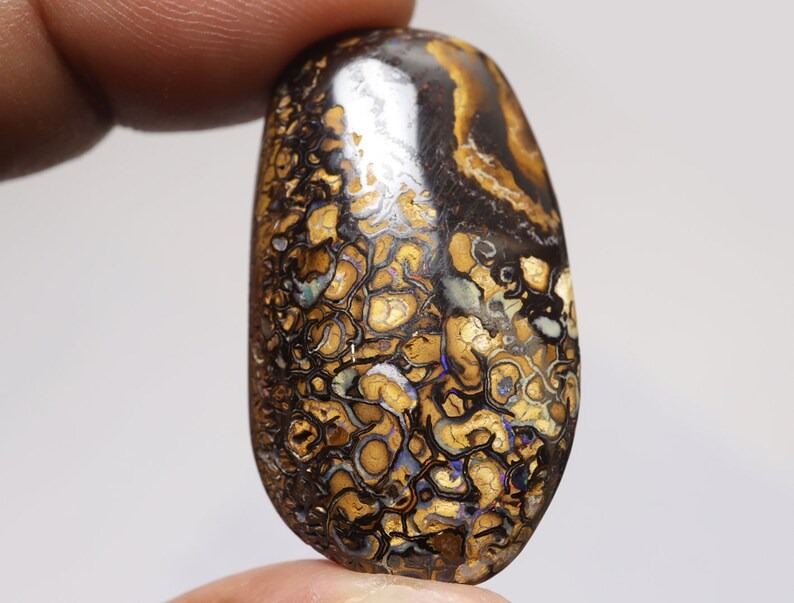 70.50 Ct. boulder yowah opal TOG-1726