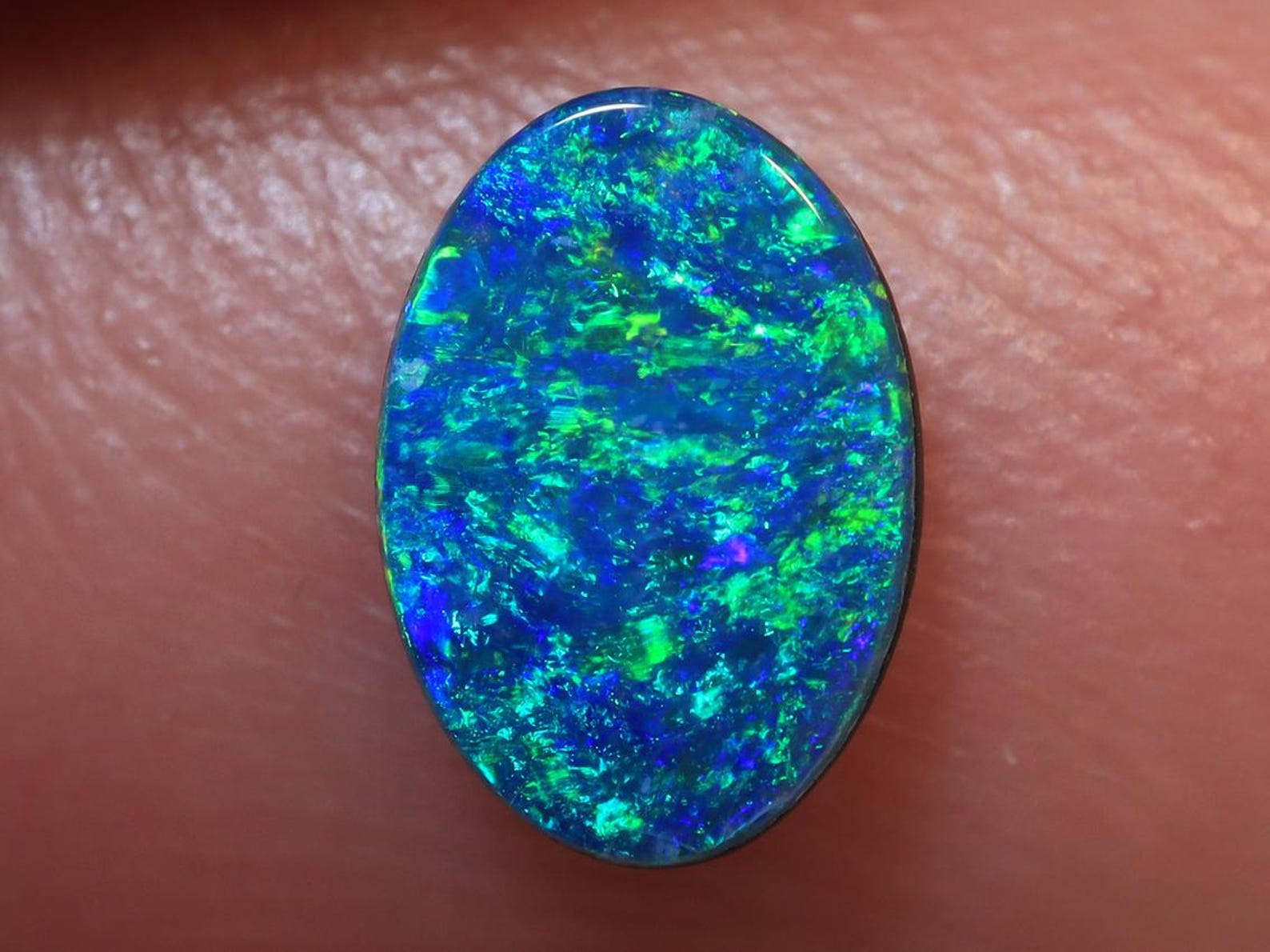 0.45 Ct. Winton Top Grade Boulder Opal Doublets TOG-989