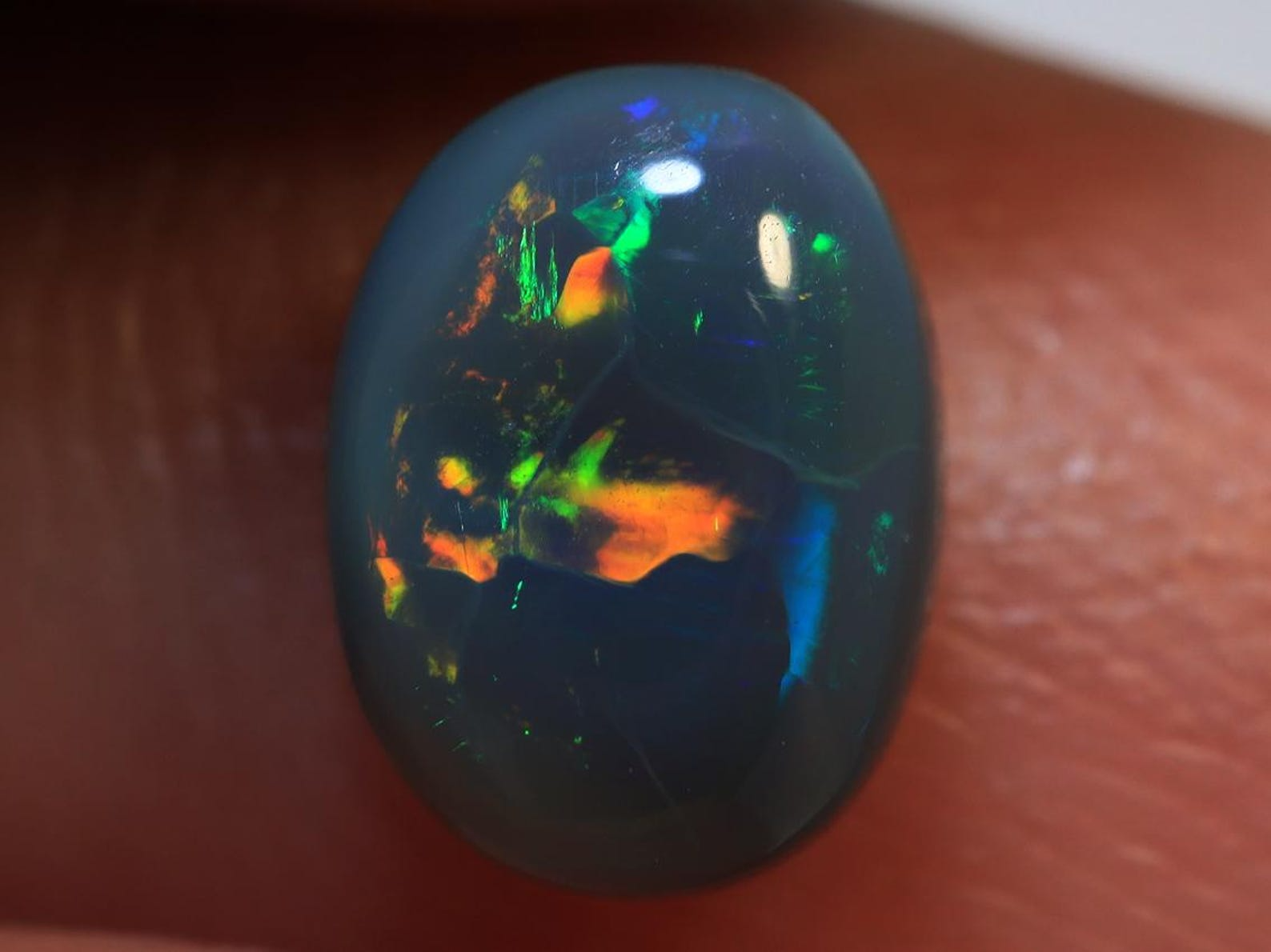 0.90 Ct. (SOLD) Lightning Ridge Black Opal TOG-801