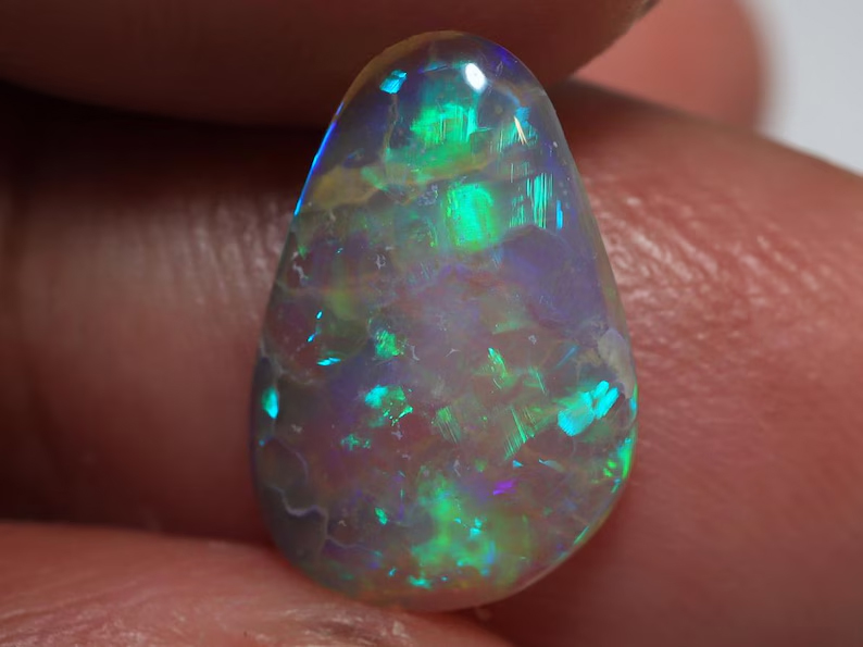 1.95 Ct. Lightning Ridge Crystal Opal TOG-975