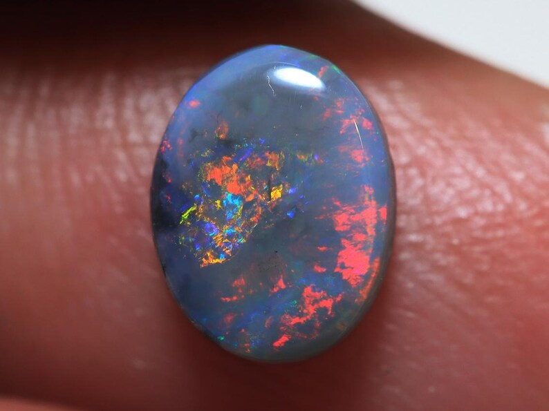 0.95 Ct. Lightning Ridge Dark Opal TOG-970